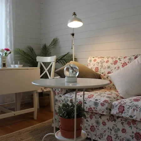 Central, Free Parking, Private Balcony. Ls203 * Bergen